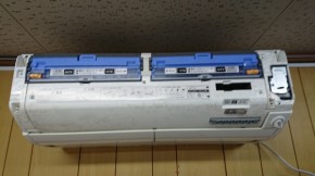エアコン　お掃除付き 世田谷区 | 旅行後のカビ臭撃退！お掃除機能付きエアコン完全